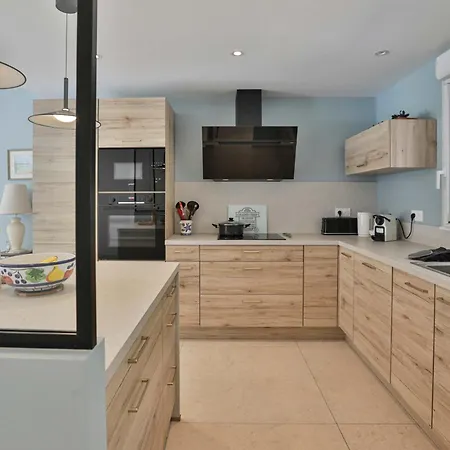 Familiale Proche & Foret Avec Piscine Privee A Sur *