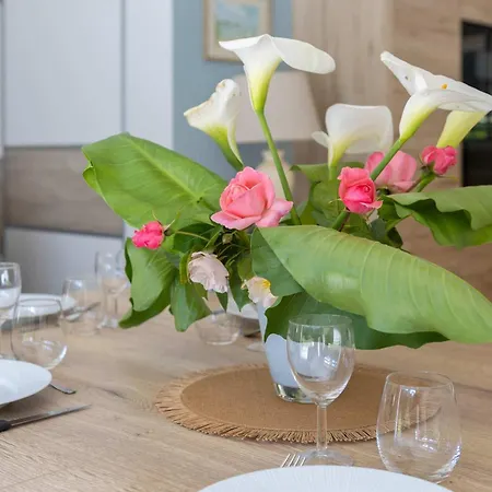 Вилла Familiale Proche & Foret Avec Piscine Privee A Sur