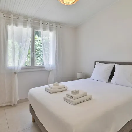 Familiale Proche Plage&forêt Avec Piscine Privée à Sur Villa Jard-sur-Mer