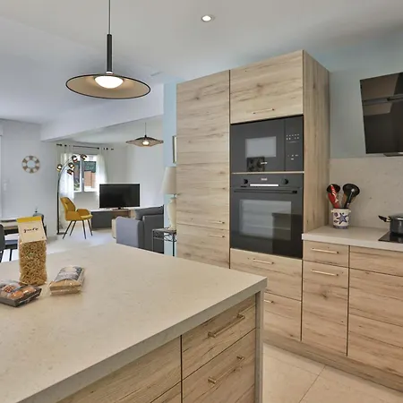 Familiale Proche Plage&forêt Avec Piscine Privée à Sur Jard-sur-Mer