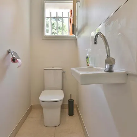 Villa Familiale Proche Plage&forêt Avec Piscine Privée à Sur Jard-sur-Mer