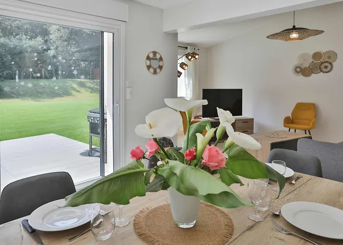 Familiale Proche & Foret Avec Piscine Privee A Sur